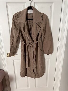 Women's Taupe Trench Coat 100% tencel log HR weight IPEKYOL size 10